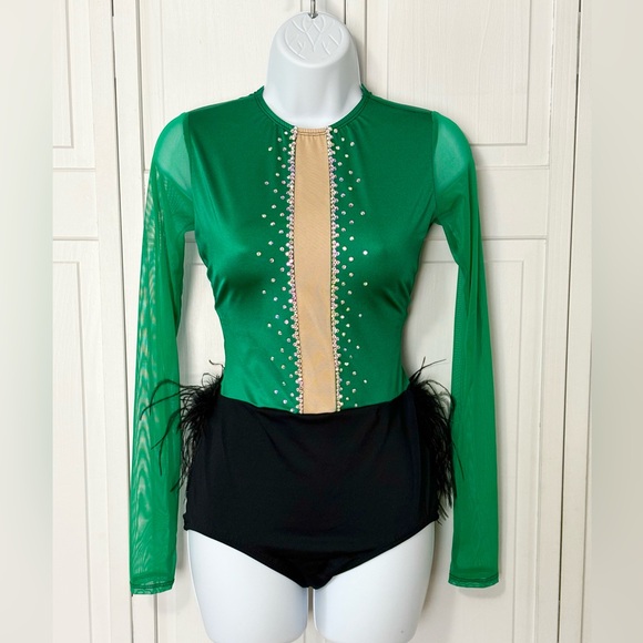 Custom Dance Costume with rhinestones and feathers (size small/medium adult) - Picture 2 of 13